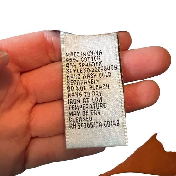 Bianca Nygard floral snap button shirt. Size 4P - Picture 4 of 9